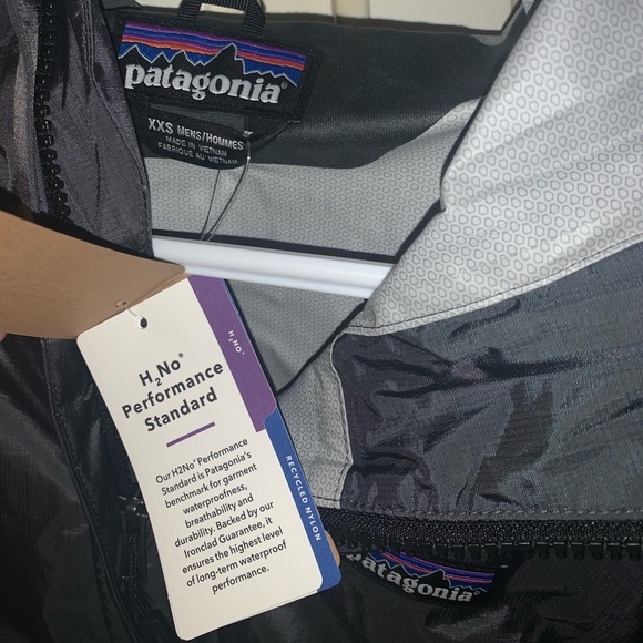Men’s XXS Patagonia Torrentshell Jacket - Picture 2 of 2